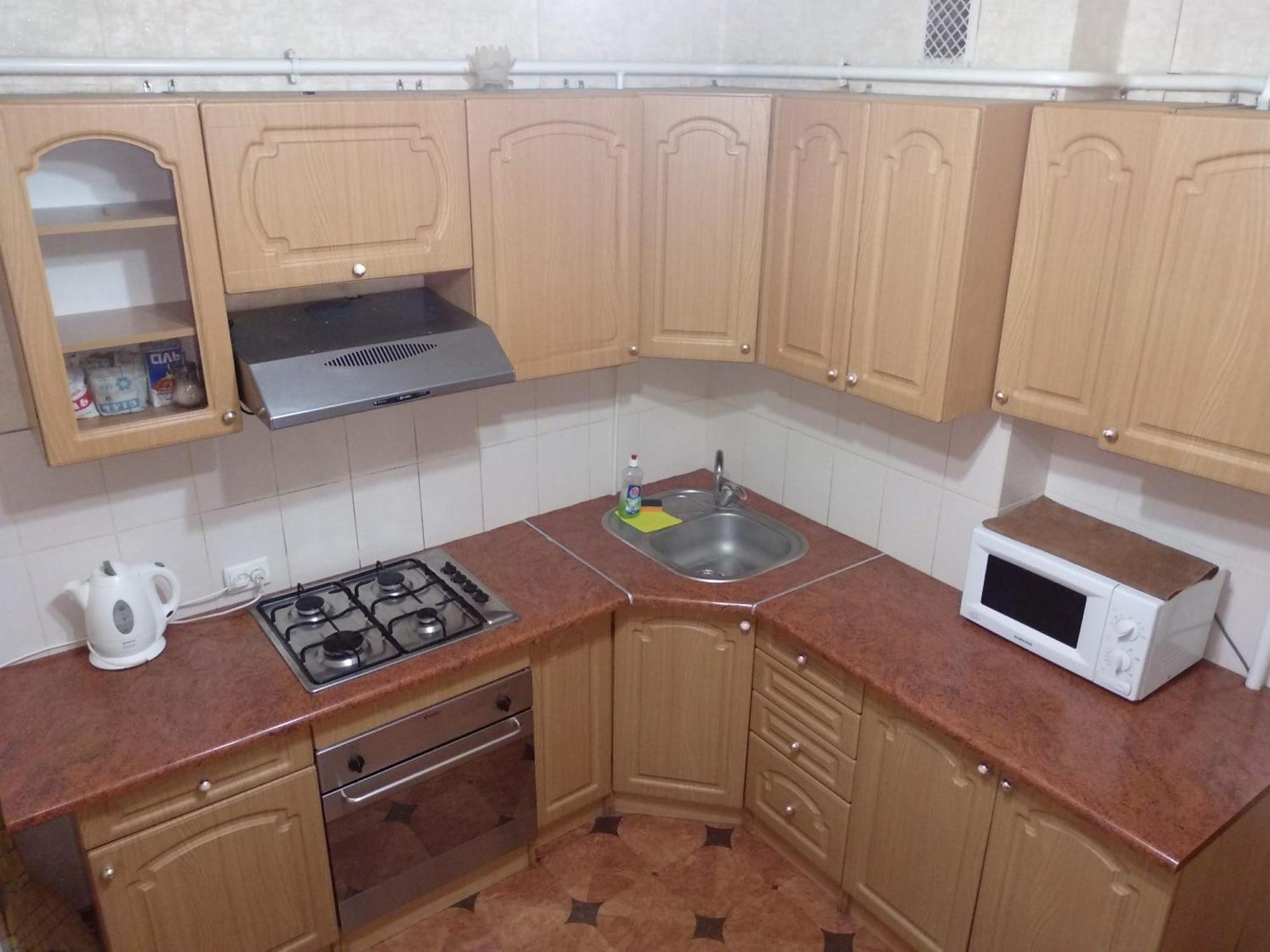 кравчука,34а поруч порт сіті Apartment Lutsk